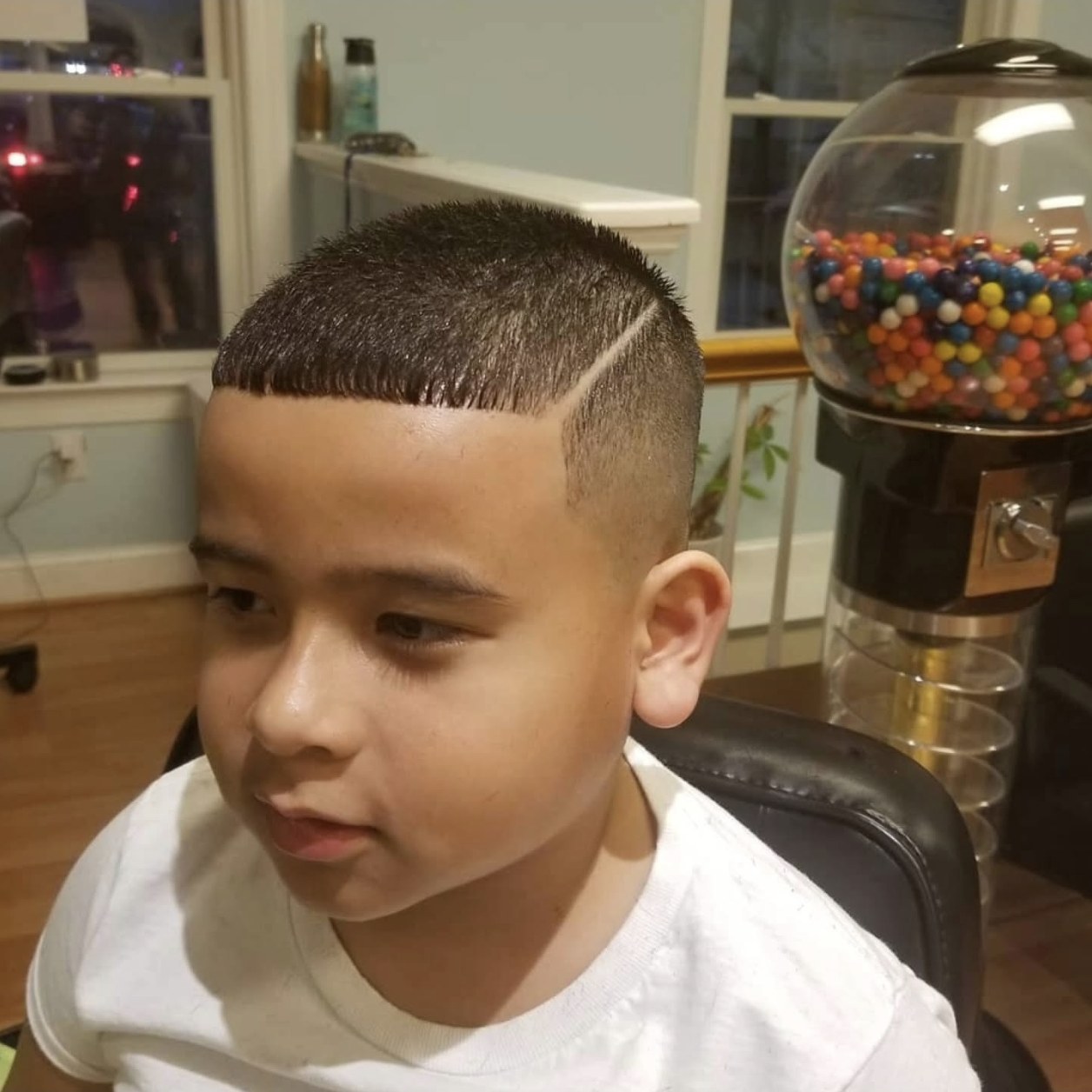 Kid's haircut with line-up and skin fade